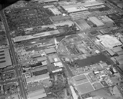 Lane-Wells Co., Soto Street, looking north