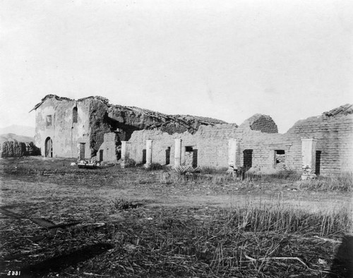 Original chapel prior to re-roofing, San Fernando Rey de Espan~a Mission