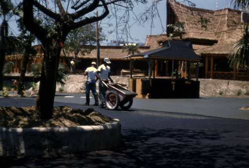 Tahitian Terrace, Disneyland