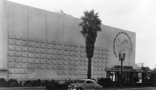 Exterior, Earl Carroll Theatre