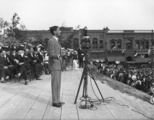 Los Angeles City Hall dedication