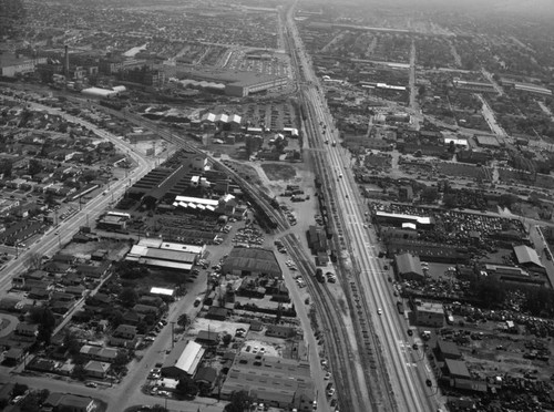 Marbrisa Avenue, Short Street and Alameda Street, Huntington Park, looking south