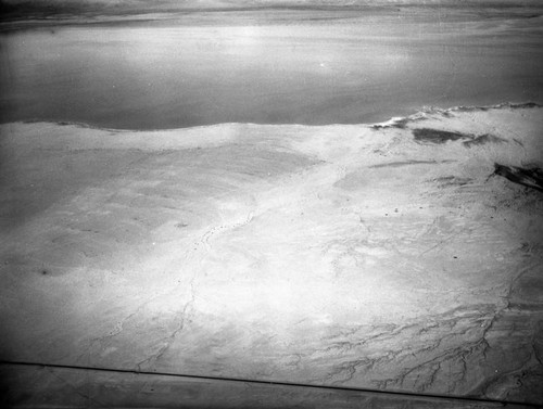 Salton Sea, West Shore, looking east