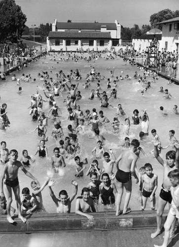 Griffith Park's swimming pool