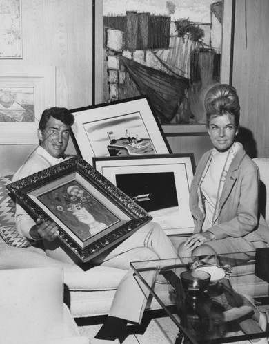 Dean and Jeanne Martin with artwork