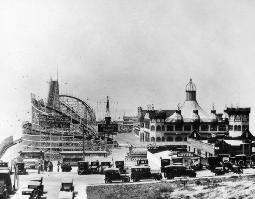 Santa Monica Municipal Pier, 1924