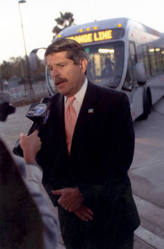 MTA Orange Line, Zev Yaroslavsky