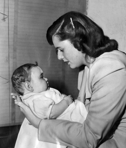 Joan Barry and baby, Carol Ann