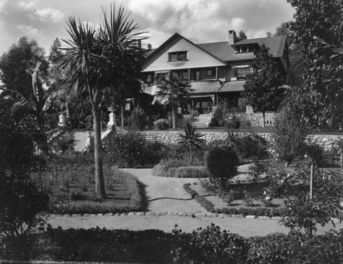 Altadena residence and garden