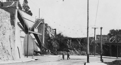 Broadway Tunnel