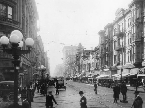 Spring & 2nd, looking south