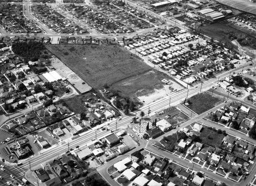 Pico Rivera, looking southwest