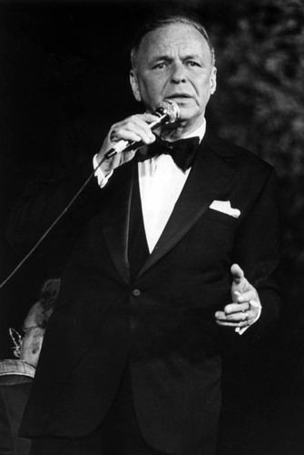 Frank Sinatra sings