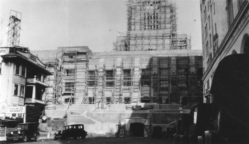 LAPL Central Library construction, south front under construction