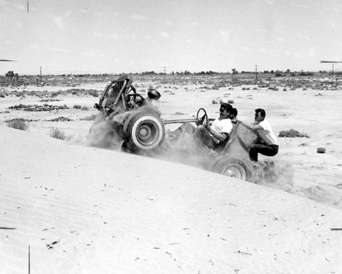 Desert Buggies' attack