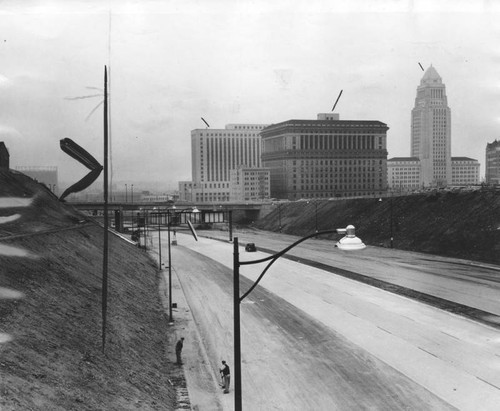 New $7,000,000 link of Hollywood Freeway opens