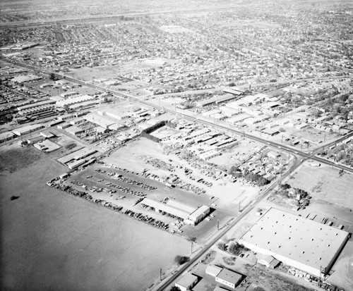 Hood Construction Co., Santa Fe Springs, looking northwest