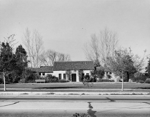 La Junta de Encino Recreation Center