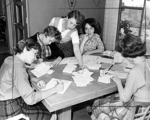 Valley high school girls answer letters to Santa Claus