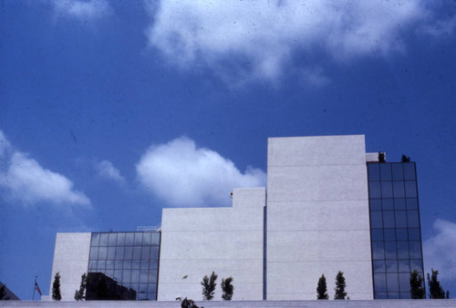 Office building near the 101 Freeway