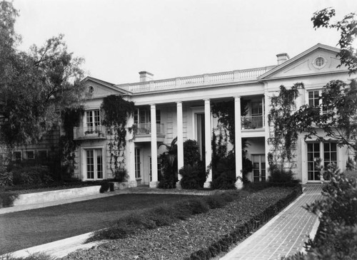 Columns at front of residence, Pasadena