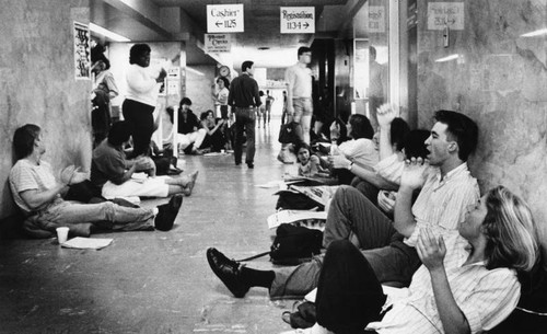 Students demonstrate at UCLA