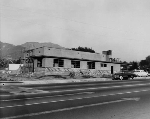 Sunland-Tujunga Branch Library