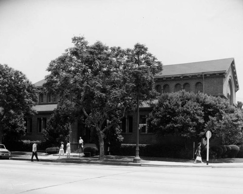 University Branch Library