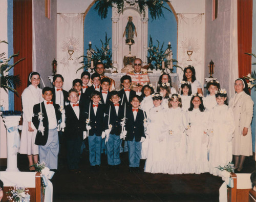 Group at first communion