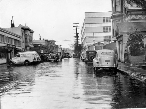 [Bartlett Street near 22nd Street]