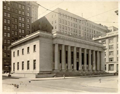 [United States Treasury Building, Sansome and Pine streets]