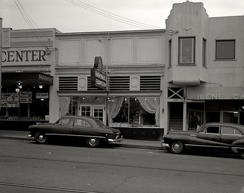 [1033-1039 Taraval Street, Baronial Bakery]