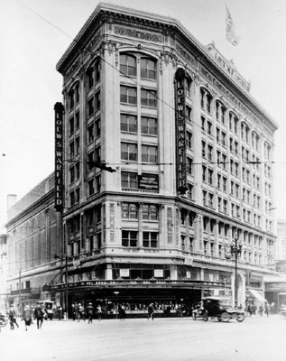 [Exterior of the Warfield Theatre]