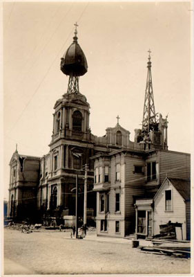 [St. Dominic's Church, at Bush and Steiner Streets, after the 1906 earthquake]