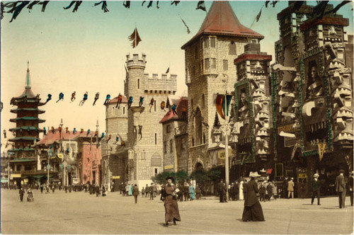 [View of The Zone at the Panama-Pacific International Exposition showing the Chinese Village and the Battle of Gettysburg, Alt Nurnberg and Tehuantepec buildings]