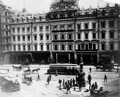 [Lotta's Fountain on Market Street]