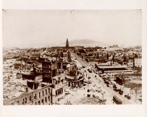 [View of San Francisco after the 1906 earthquake and fire]