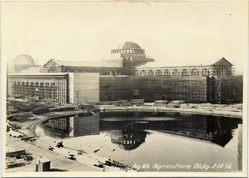 [Construction of the Palace of Agriculture, Panama-Pacific International Exposition]