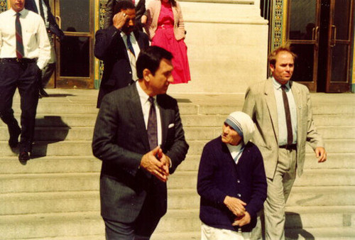 [Art Agnos with Mother Theresa]