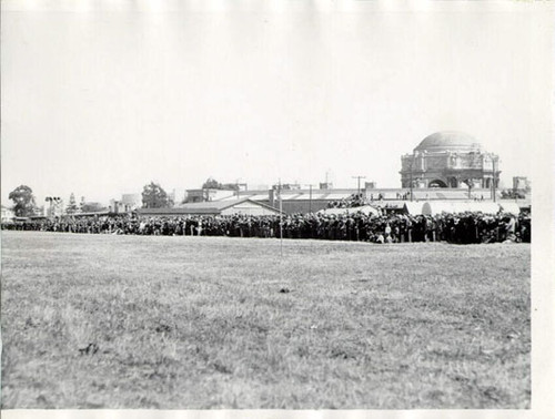 [Spectators at Army Day in San Francisco]