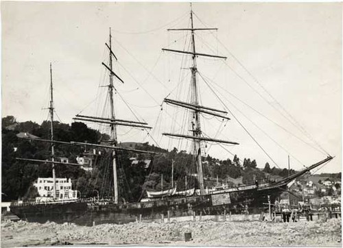 [Sailing ship "Pacific Queen," also known as the "Balclutha"]