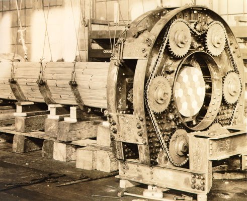 [Cable squeezer used in construction of the Golden Gate Bridge]