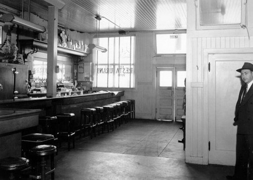 [17th St. Restaurant Club, Mission & Texas]