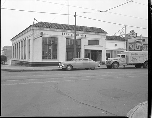 [3701 Balboa Street, Bank of America, Balboa Club, Walter's Creamery, Spreckels Ice Cream]