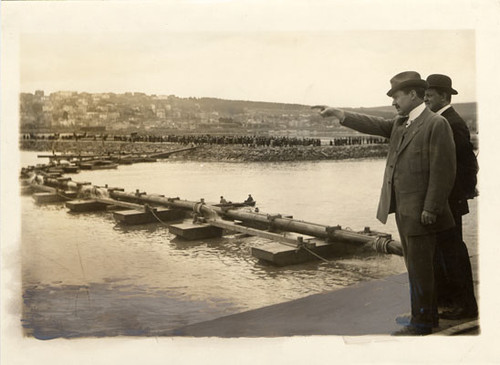 [President C.C. Moore inspecting Lagoon of Palace of Fine Arts]