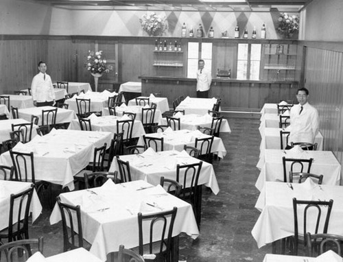 [Banquet room of the St. Julien Restaurant]