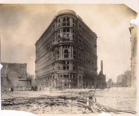 [Flood Building after the 1906 earthquake and fire]