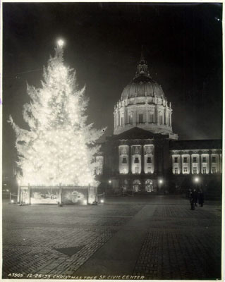 [Christmas tree lighting in front of City Hall]