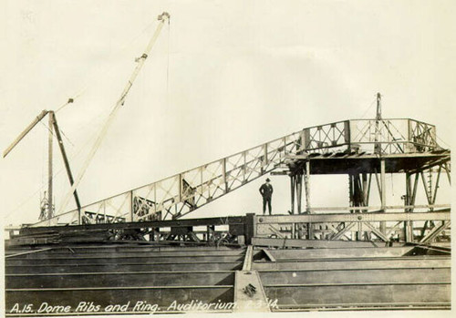 [Construction of San Francisco Civic Auditorium - dome ribs and ring]