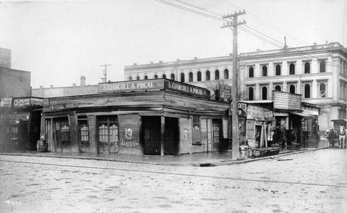 [Battery Street, corner of Jackson, 1905]